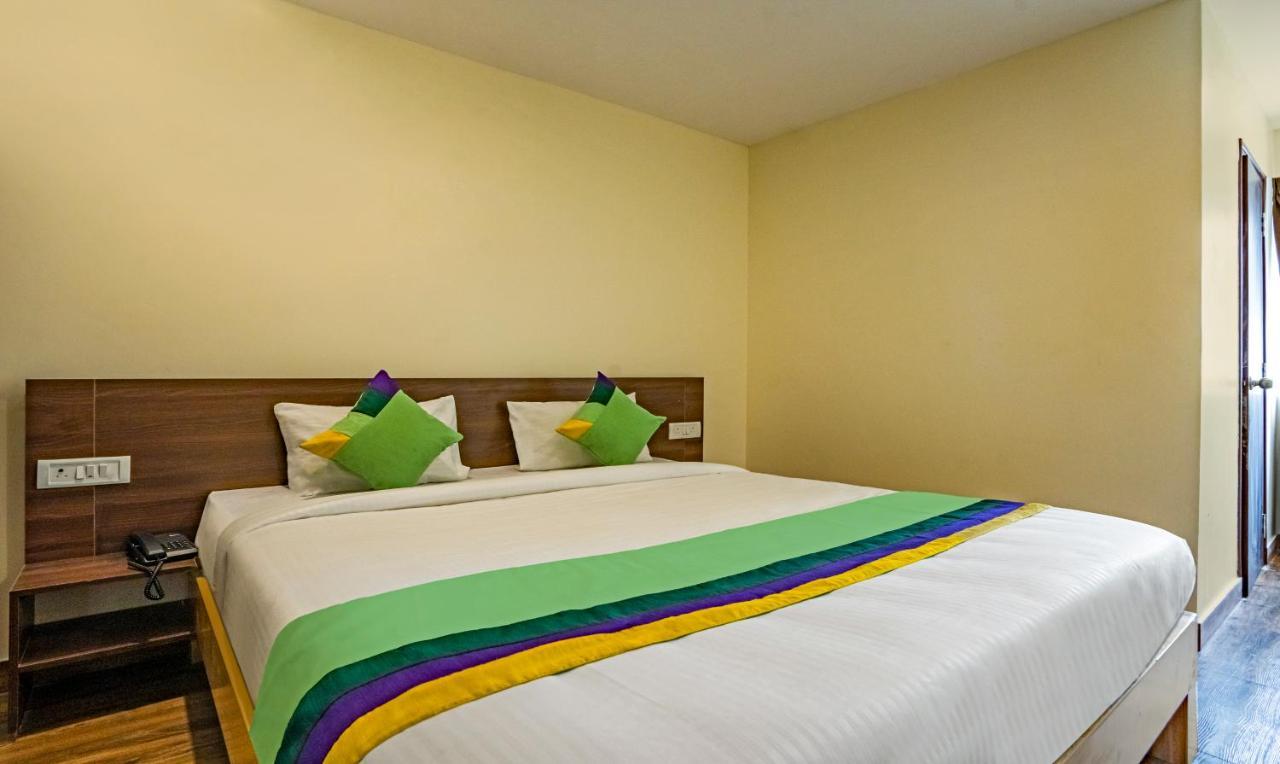 Hôtel Treebo Trend Tierra Woods Hbr à Bangalore Extérieur photo