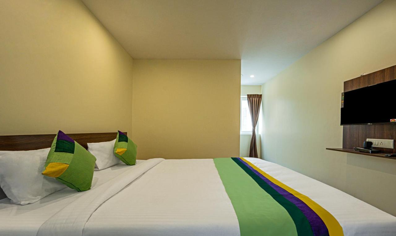 Hôtel Treebo Trend Tierra Woods Hbr à Bangalore Extérieur photo